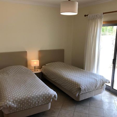 Apartamentos Pomba Branca Olhos de Agua  Dış mekan fotoğraf