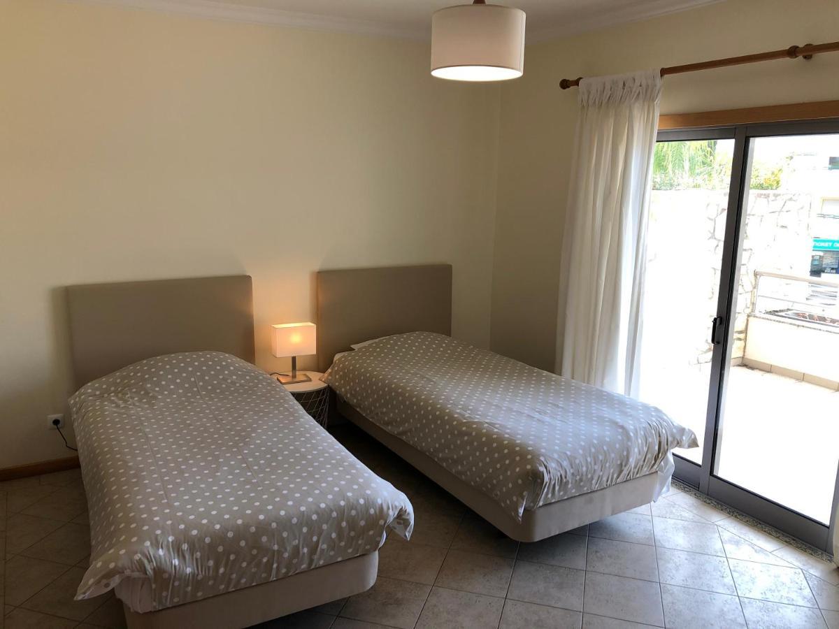 Apartamentos Pomba Branca Olhos de Agua  Dış mekan fotoğraf