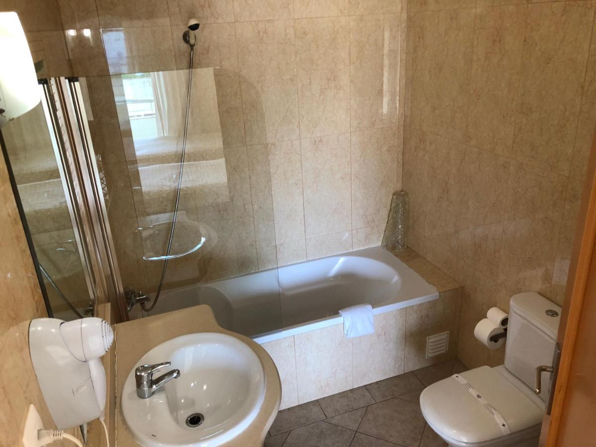 Apartamentos Pomba Branca Olhos de Agua  Dış mekan fotoğraf